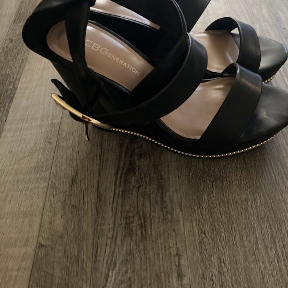 BCBGeneration - Picture 2 of 3